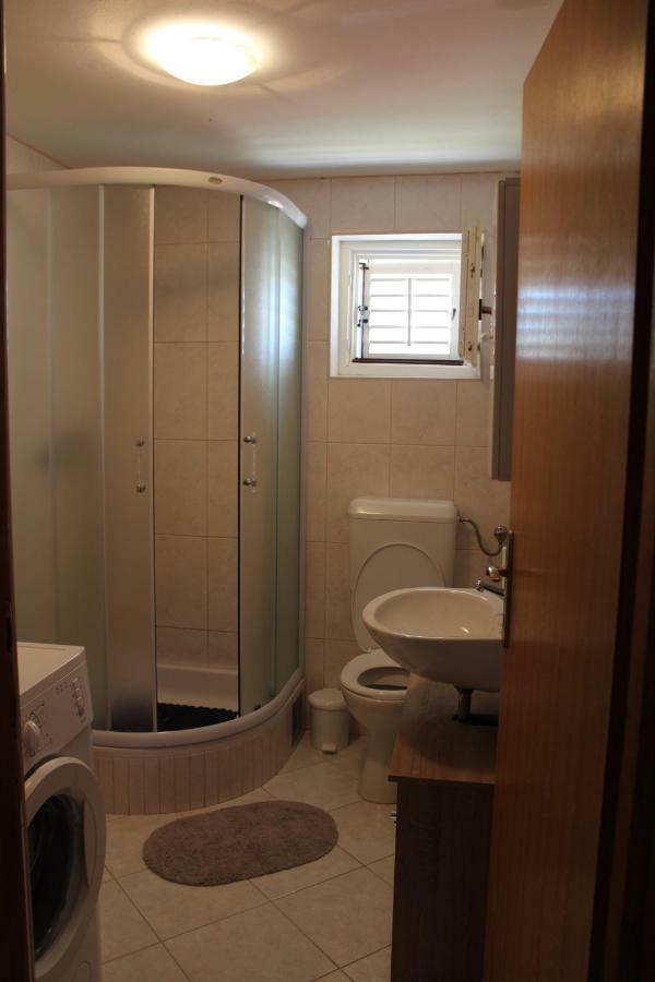 Apartman Leni Nin Kültér fotó